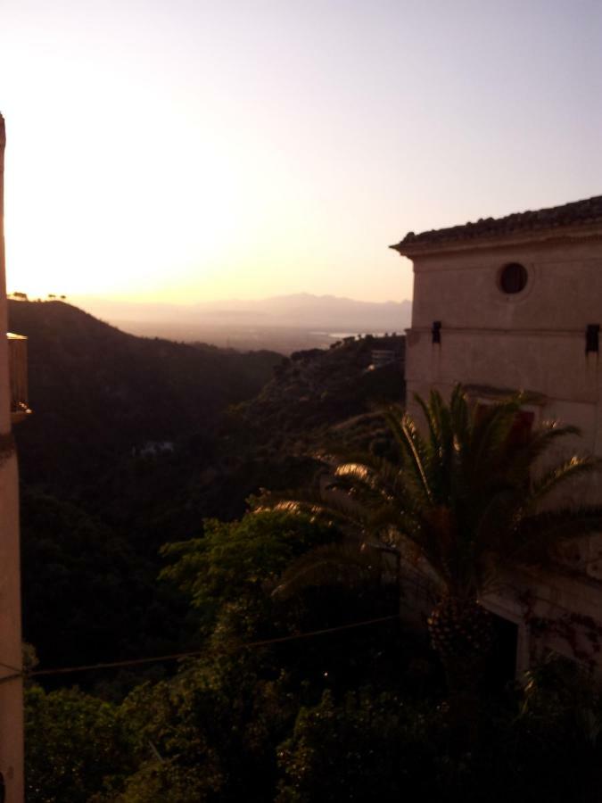 La Terrazza B&B Rossano Buitenkant foto